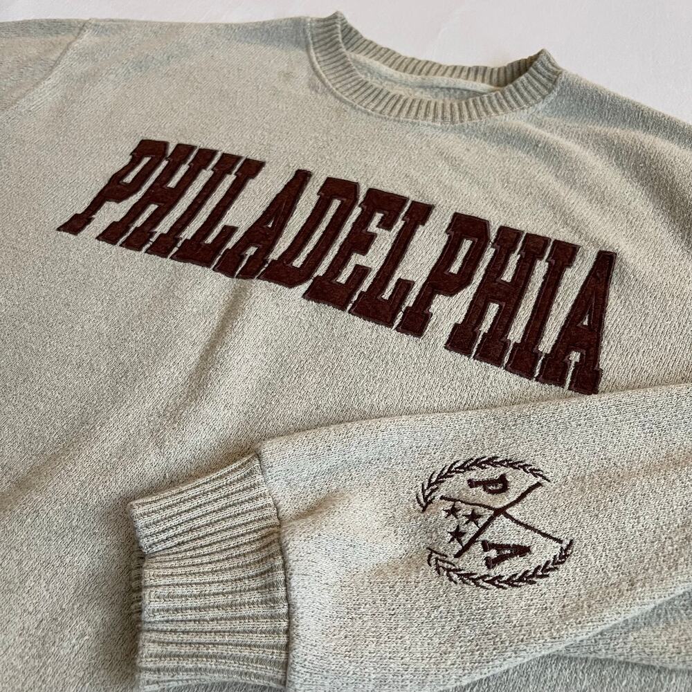 New York Popular Philadelphia Men’s Large Crewneck Sweatshirt Embroidered Tan